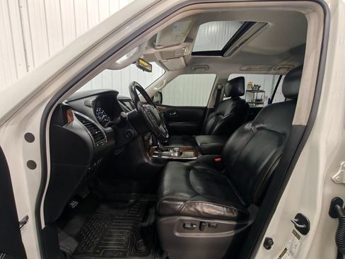 Used 2019 Nissan Armada Platinum AWD/4WD image 33