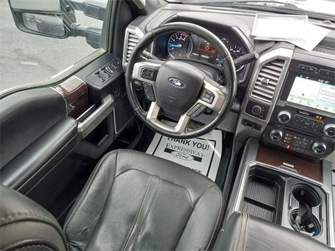 Used 2017 Ford F250 Platinum w/ Platinum Ultimate Package image 13