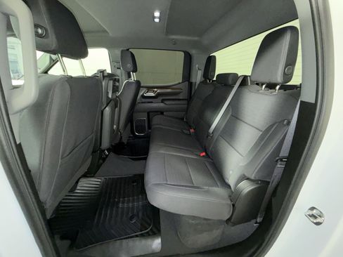 Used 2023 GMC Sierra 1500 SLE image 24