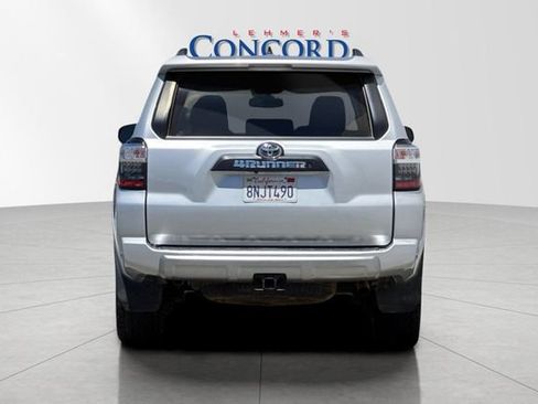 Used 2019 Toyota 4Runner TRD Off-Road Premium AWD/4WD image 5