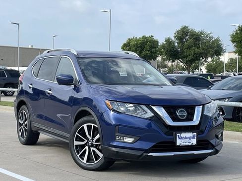 Used 2020 Nissan Rogue SL image 2