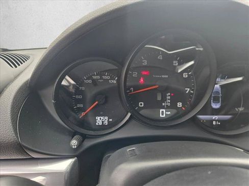 Used 2025 Porsche 718 Boxster RWD image 10