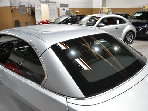 Used 2009 BMW M3 Convertible RWD image 11
