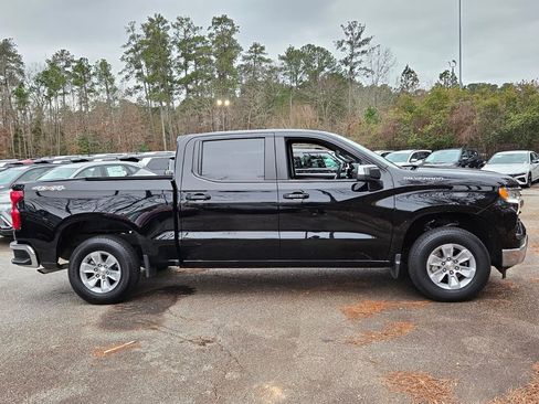Used 2025 Chevrolet Silverado 1500 LT image 13