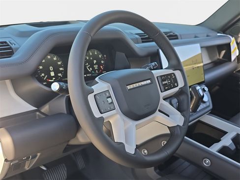 New 2026 Land Rover Defender 110 S image 17