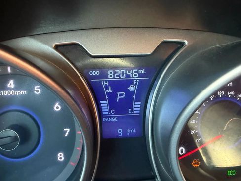 Used 2015 Hyundai Veloster w/ Option Group 03 image 12