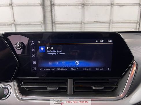 Used 2025 Chevrolet Trax LT image 40