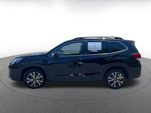 Used 2024 Subaru Forester Limited AWD/4WD image 9