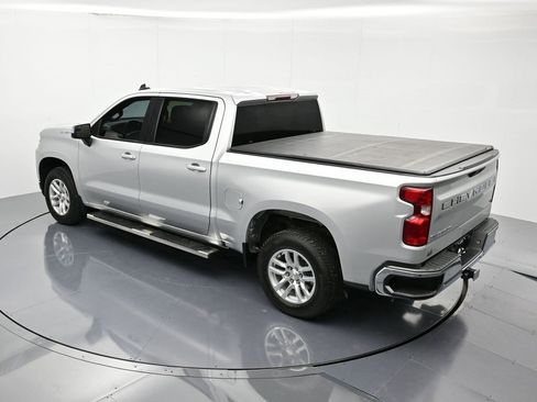Used 2021 Chevrolet Silverado 1500 LT image 36