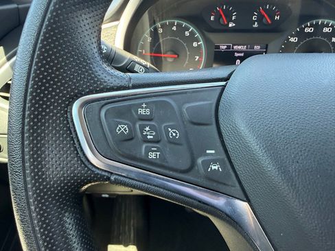 Used 2024 Chevrolet Malibu LS image 18