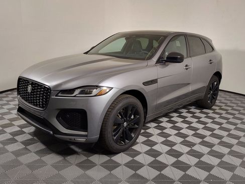 Used 2026 Jaguar F-PACE R-Dynamic S image 1