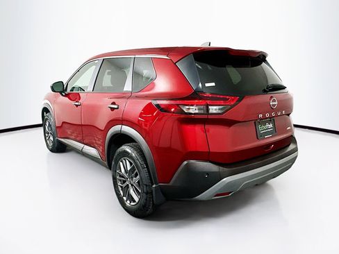 Used 2023 Nissan Rogue S AWD/4WD image 5