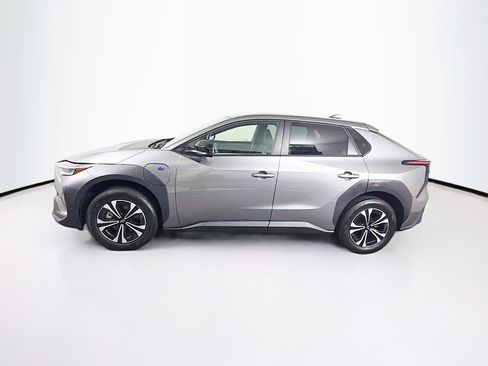 Used 2023 Subaru Solterra AWD image 4
