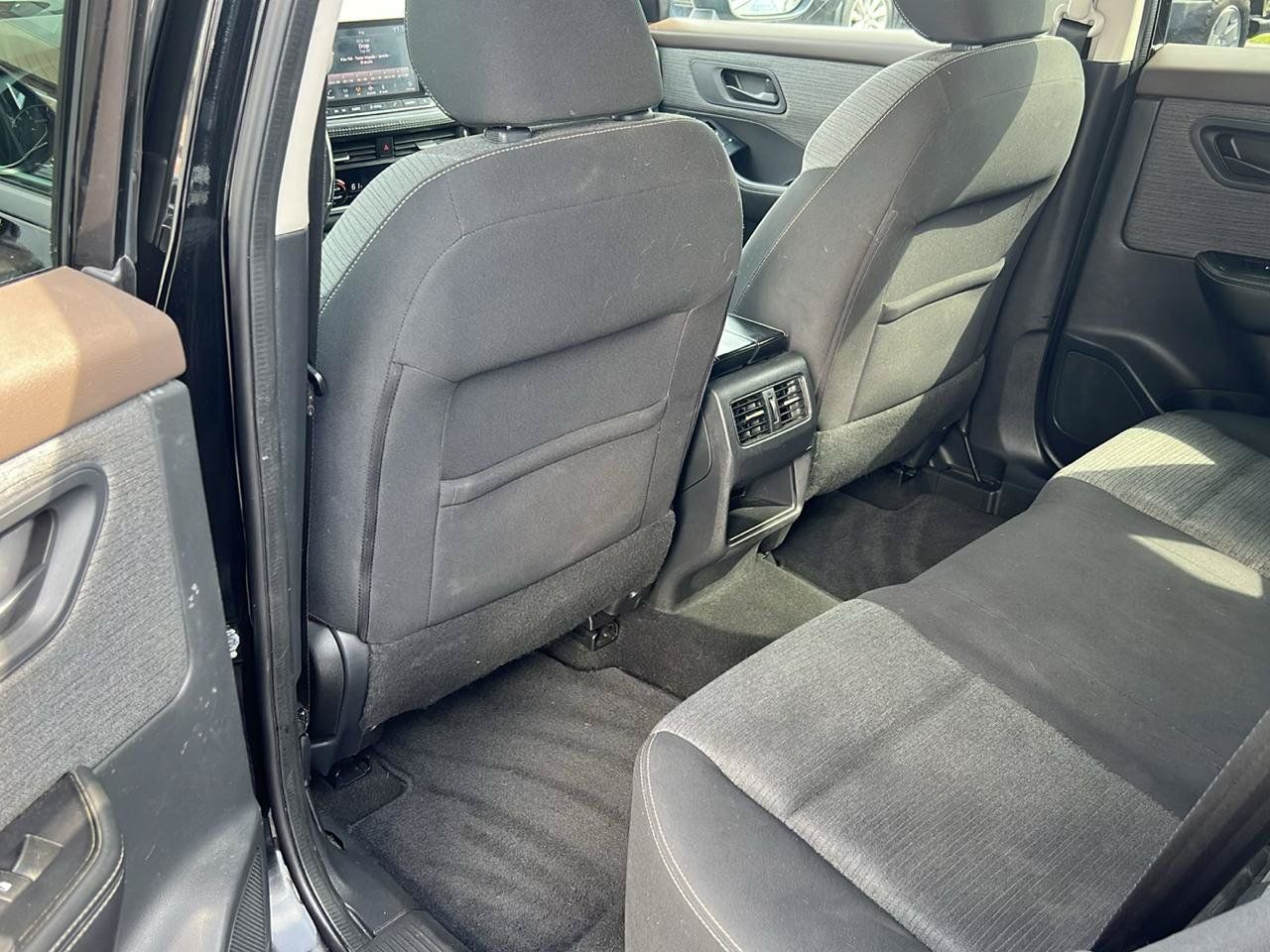 Used 2021 Nissan Rogue S AWD/4WD image 13