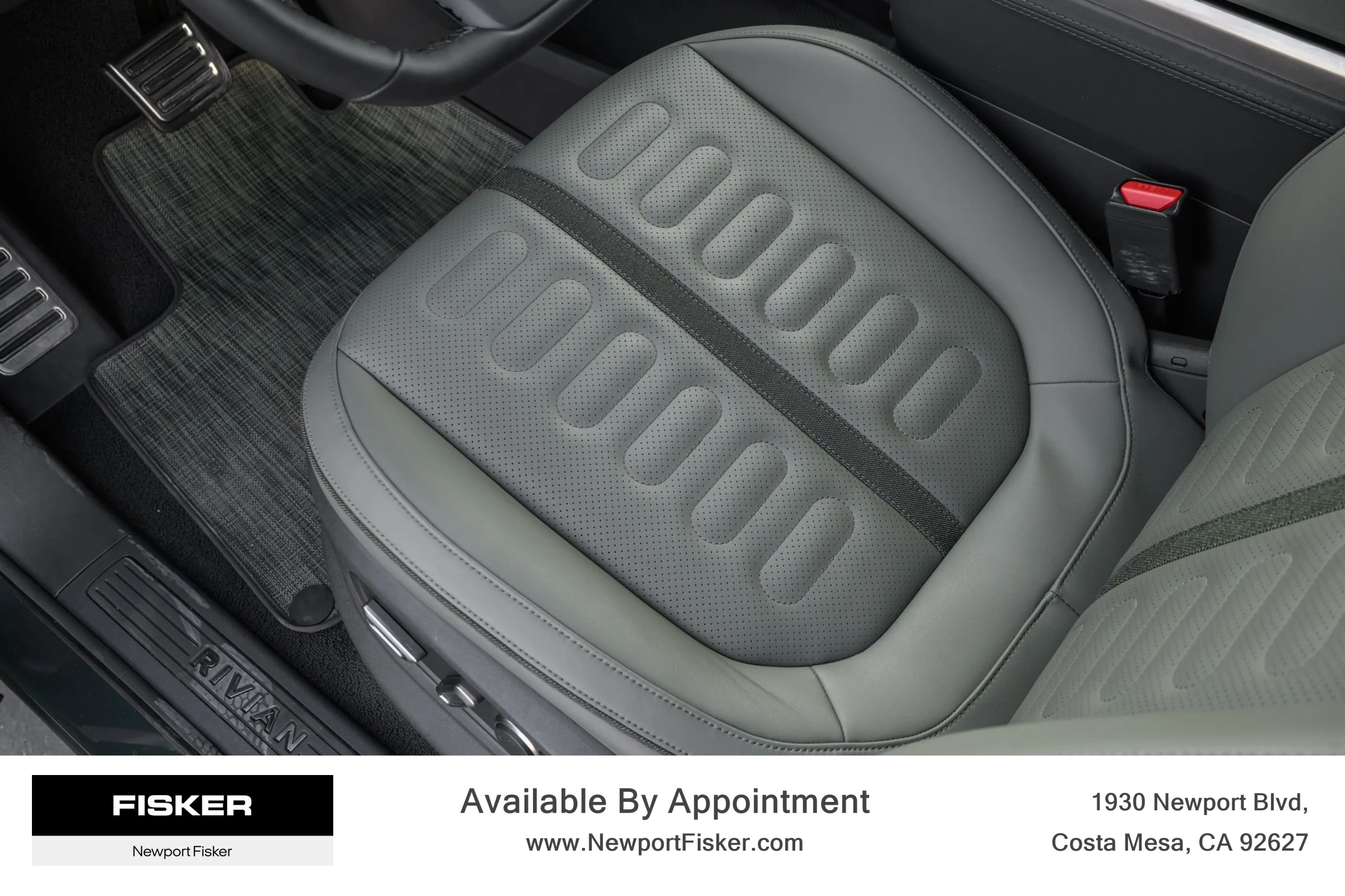 Used 2023 Rivian R1T AWD Adventure Dual image 19