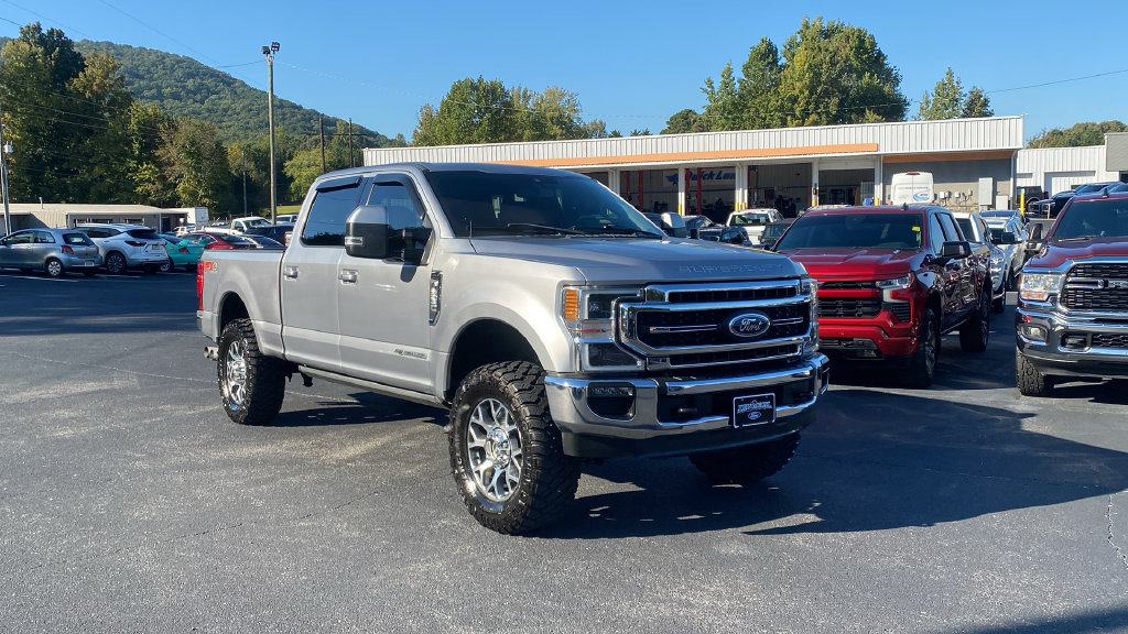 Used 2020 Ford F250 Lariat w/ Lariat Ultimate Package AWD/4WD image 3