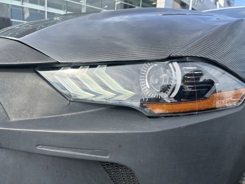 Used 2018 Ford Mustang GT image 11