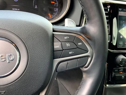 Used 2020 Jeep Grand Cherokee Limited X image 23