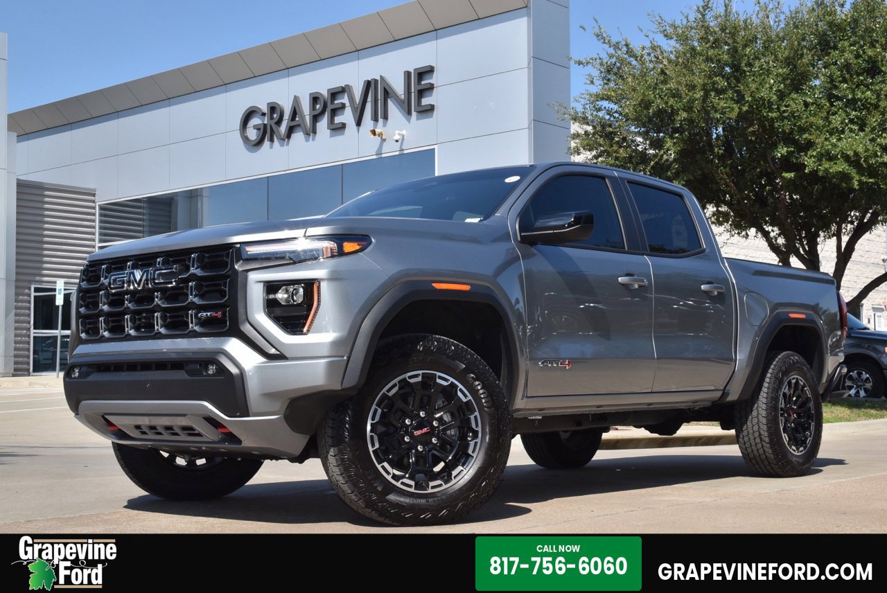 Used 2026 GMC Canyon AT4 AWD/4WD image 1