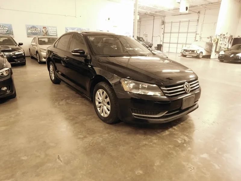 Used 2014 Volkswagen Passat 1.8T Wolfsburg Edition FWD image 3