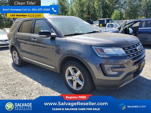 Used 2016 Ford Explorer XLT w/ Equipment Group 202A AWD/4WD image 5