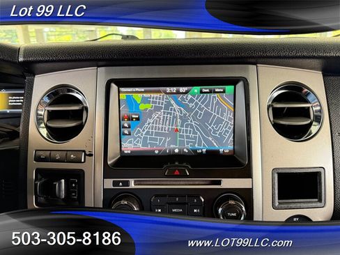 Used 2015 Ford Expedition EL XLT w/ Equipment Group 202A AWD/4WD image 15