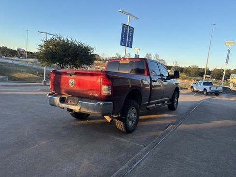 Used 2024 RAM 2500 Tradesman w/ Chrome Appearance Group image 7