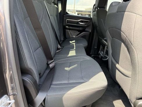 Used 2022 RAM 1500 Big Horn w/ Night Edition AWD/4WD image 8