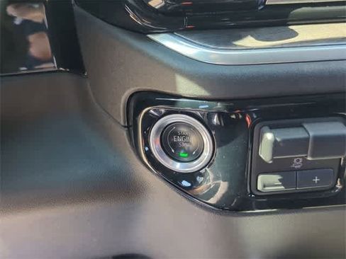 Used 2024 Chevrolet Silverado 2500 LTZ w/ LTZ Plus Package image 17