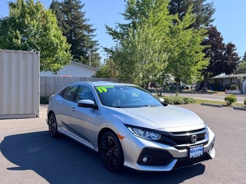 Used 2019 Honda Civic EX image 3