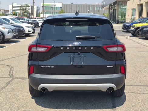 Used 2023 Ford Escape Active AWD/4WD image 7
