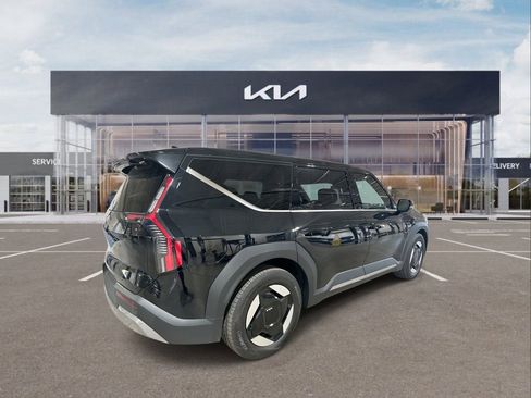 New 2026 Kia EV9 Light image 8