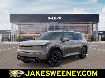 New 2026 Kia EV9 Land w/ Nightfall Edition Package