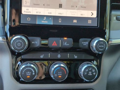 New 2026 RAM 1500 Big Horn AWD/4WD image 16
