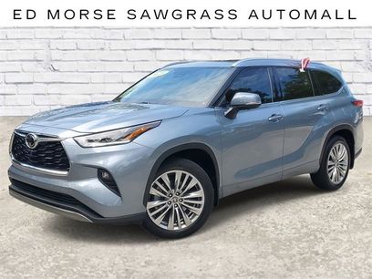 Used 2023 Toyota Highlander Platinum