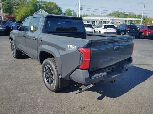 New 2026 Toyota Tacoma TRD Sport AWD/4WD image 3