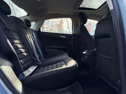 Used 2014 Ford Fusion SE image 32