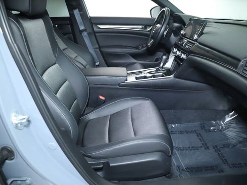 Used 2022 Honda Accord Sport image 32