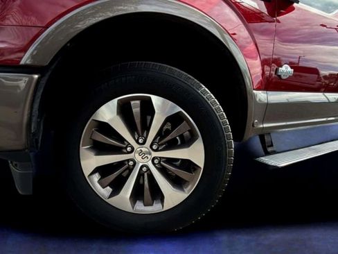 Used 2019 Ford F150 King Ranch w/ Equipment Group 601A Luxury AWD/4WD image 22