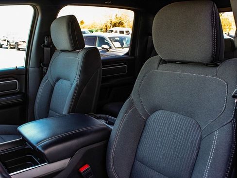 Used 2023 RAM 1500 Big Horn image 32