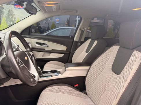 Used 2010 Chevrolet Equinox LT w/ Vehicle Interface Package FWD image 19
