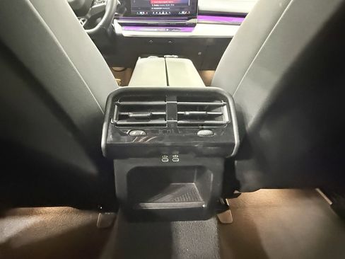 Used 2024 BMW i5 M60 w/ Premium Package image 36