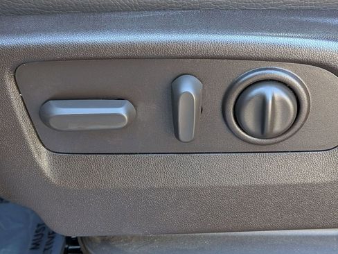 Used 2021 GMC Sierra 1500 Denali w/ Denali Ultimate Package AWD/4WD image 18