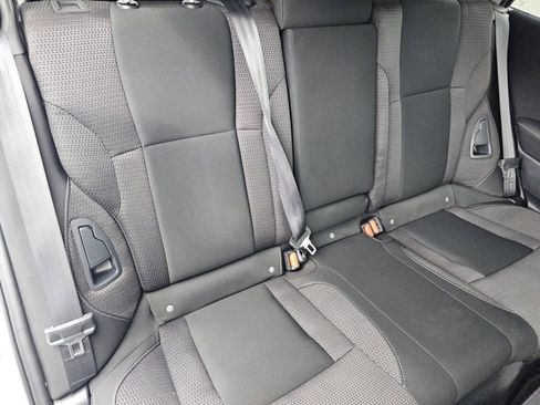 Used 2025 Subaru Outback Premium AWD/4WD image 29