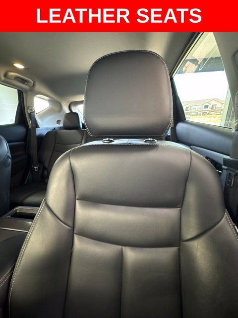 Certified 2024 Nissan Murano SV w/ SV Midnight Edition Package FWD image 17