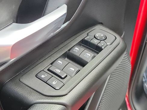 Used 2025 RAM 1500 Big Horn RWD image 18