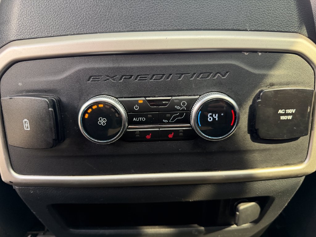 Used 2024 Ford Expedition Limited AWD/4WD image 20