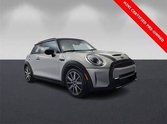 Used 2023 MINI Cooper S image 1