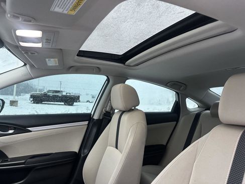 Used 2020 Honda Civic EX image 21