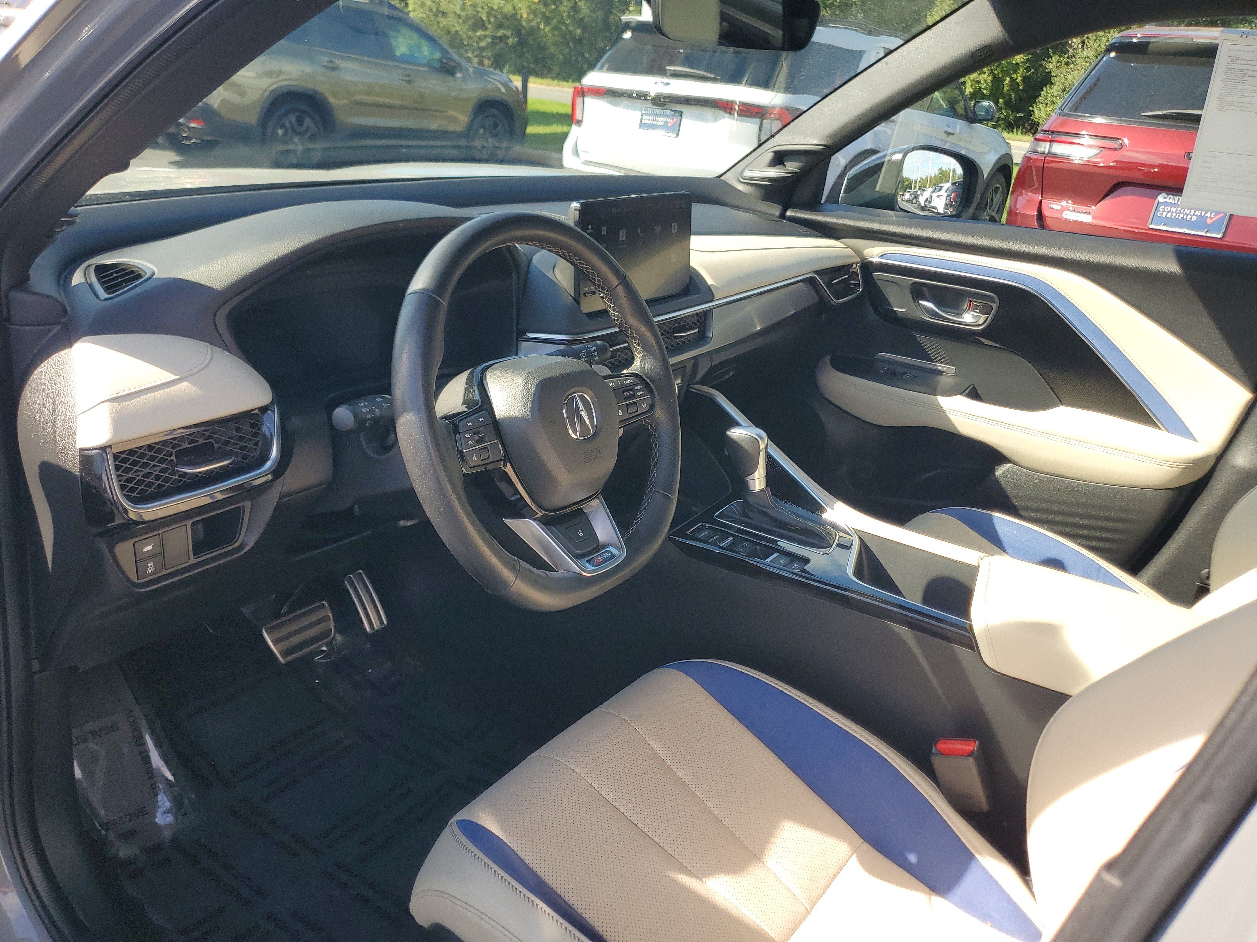Used 2025 Acura ADX A-Spec w/ Advance Package AWD/4WD image 18